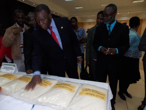 Principal Secretary Chiunda visits displays at the fair
