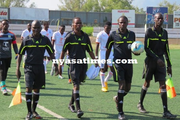 Referee Scova and his assistants were poor