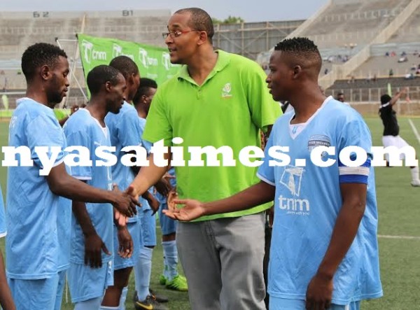 Sulom Vice President Daudi Sulemani with the players... .Photo Jeromy Kadewere