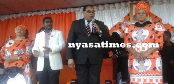 Uladi addressing a PP rally at Makheta in Blantyre