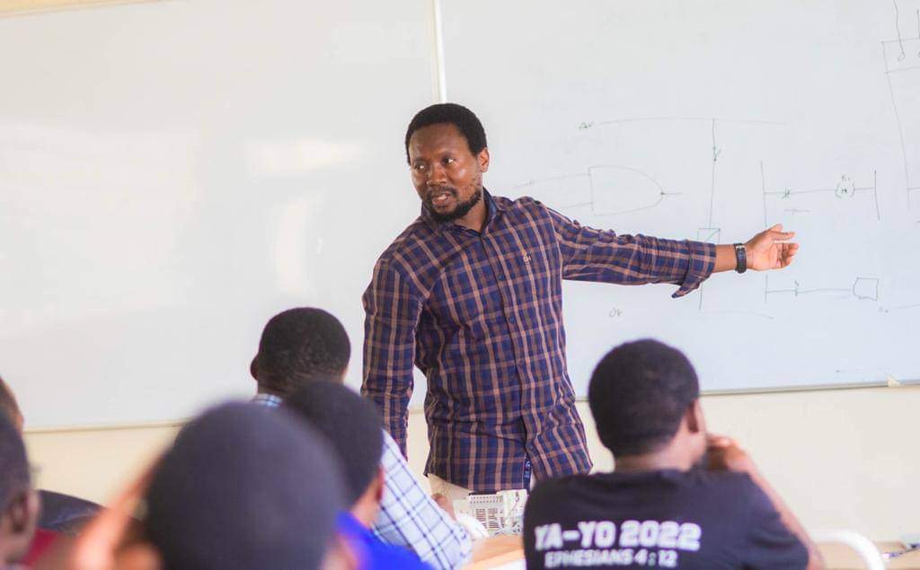 Chimwemwe Phiri takes automation training to Lilongwe - Vimarsana News